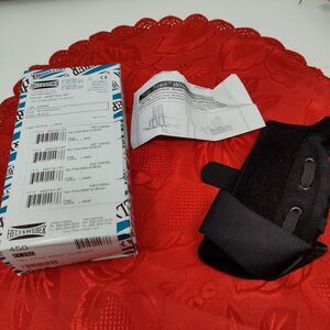 Hely & Weber Tiny Titan Wrist Splint 450-RT PED New Pediatric